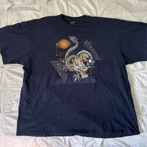 Y2K no boundaries graphic tee